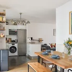 Cosy T3 With Terrace In Paris - Welkeys